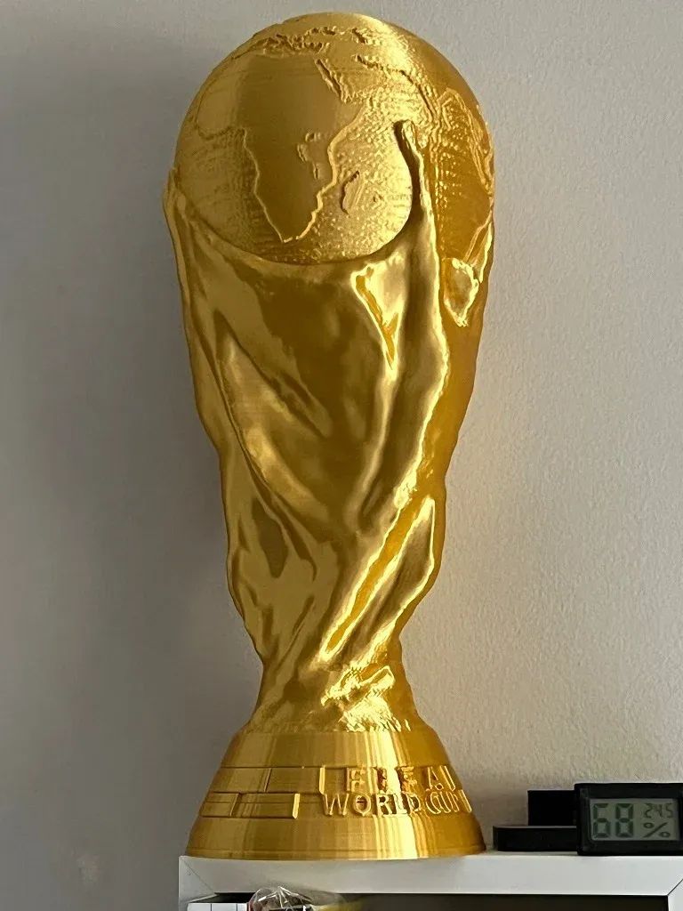 国际足联世界杯奖杯原创设计师