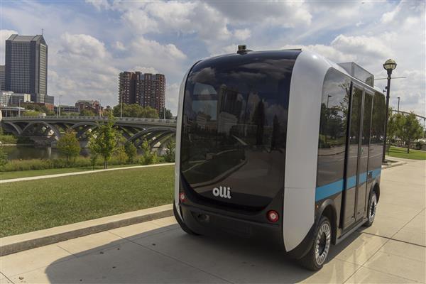 自动驾驶3D打印班车Olli亮相萨克拉门托州立大学