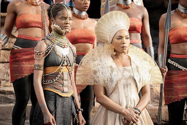 露絲·卡特的3D打印作品“黑豹”贏得奧斯卡最佳服裝設(shè)計(jì)獎(jiǎng)